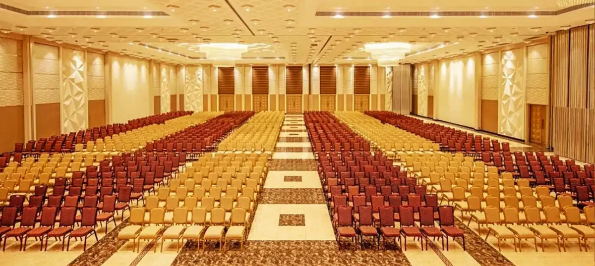 Theatre seating layout in the main hall at Suganya Convention Centre, Pondicherry